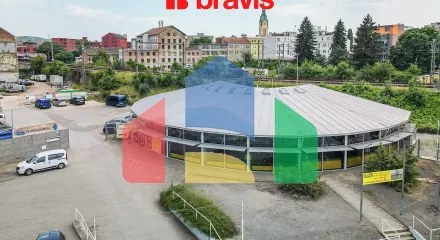 На продажу торговые помещения 600 m²