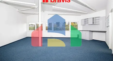 На продажу торговые помещения 600 m²