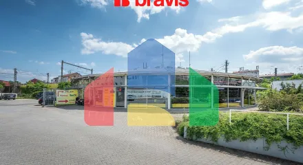 На продажу торговые помещения 600 m²