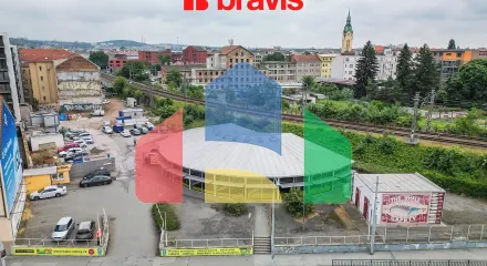 На продажу торговые помещения 600 m²