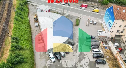 На продажу торговые помещения 600 m²