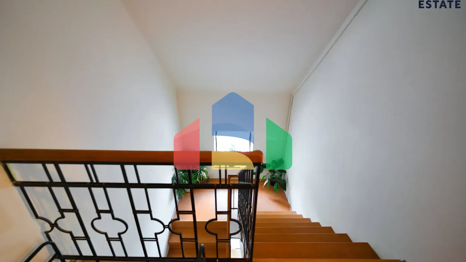 На продажу офисные помещения 191 m²