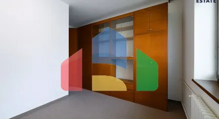 На продажу офисные помещения 191 m²