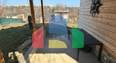 На продажу сады 301 m²