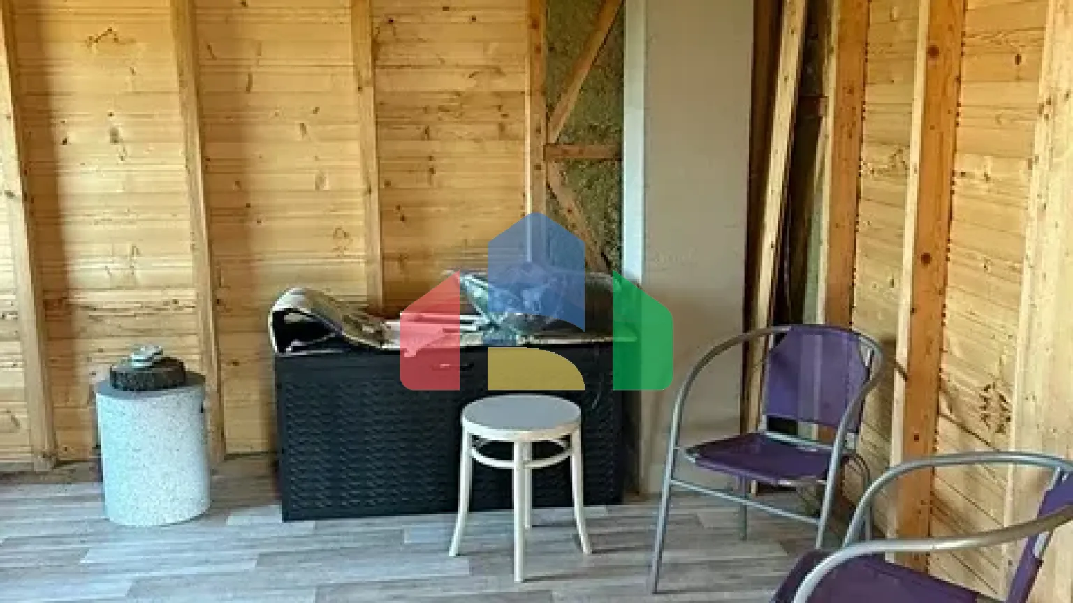 На продажу сады 301 m²