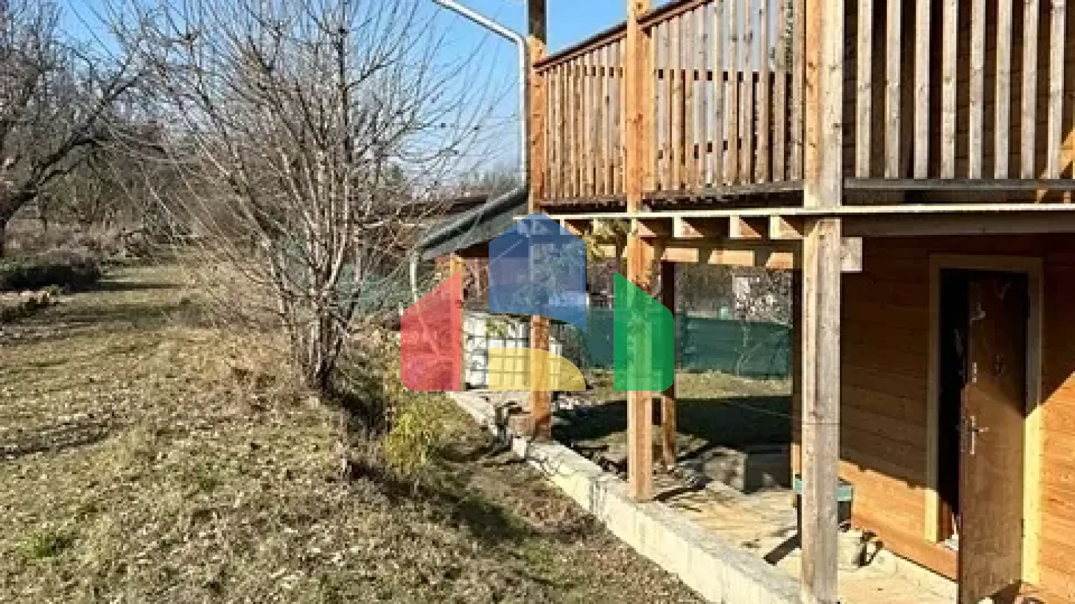 На продажу сады 301 m²