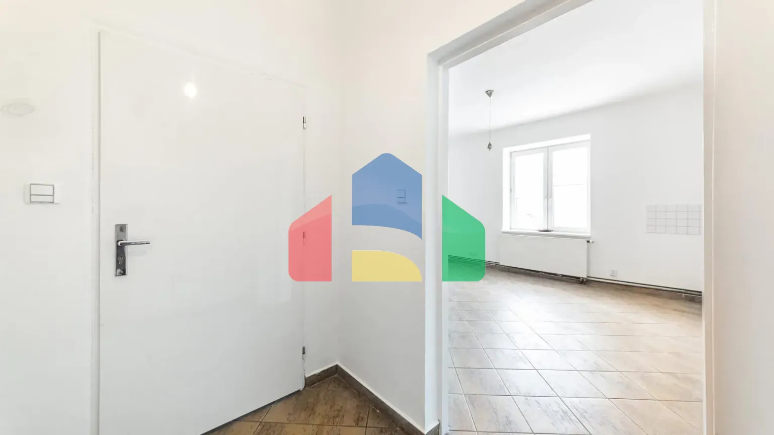 На продажу многоквартирные дома 256 m²