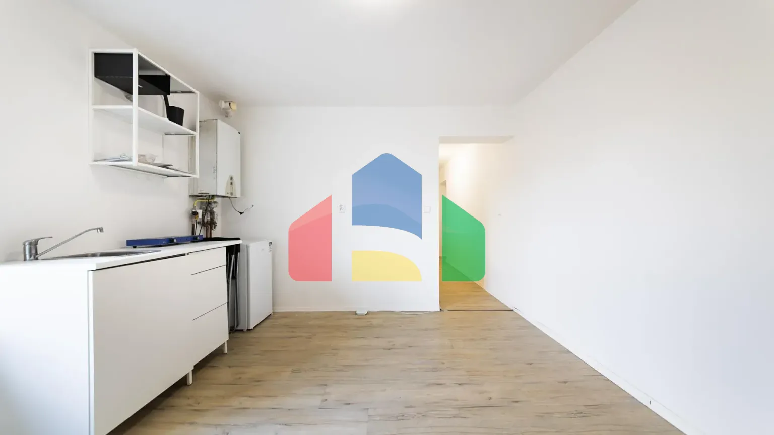 На продажу многоквартирные дома 256 m²