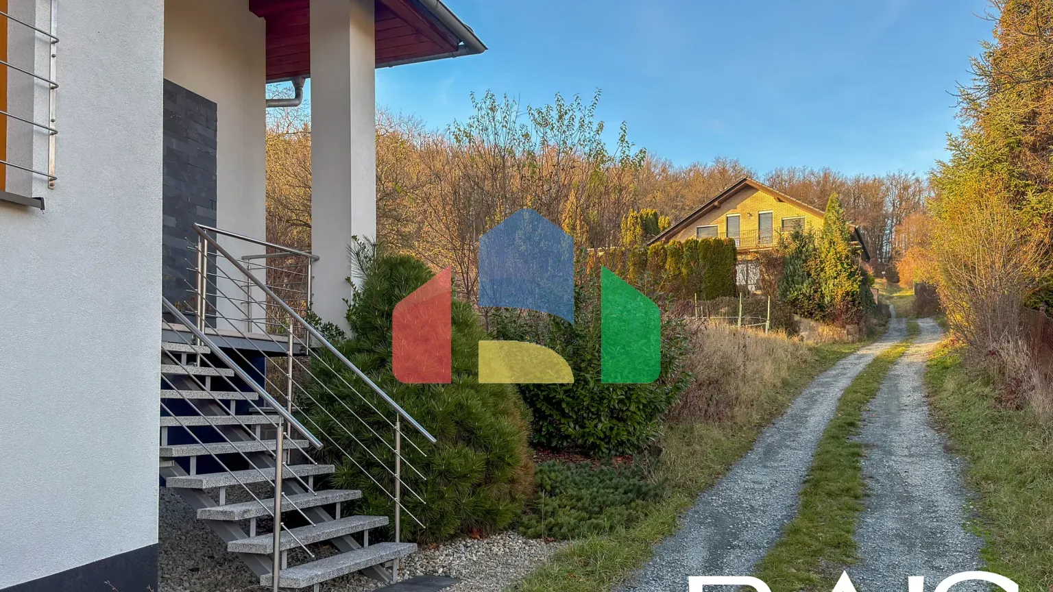 На продажу участки под строительство 445 m²