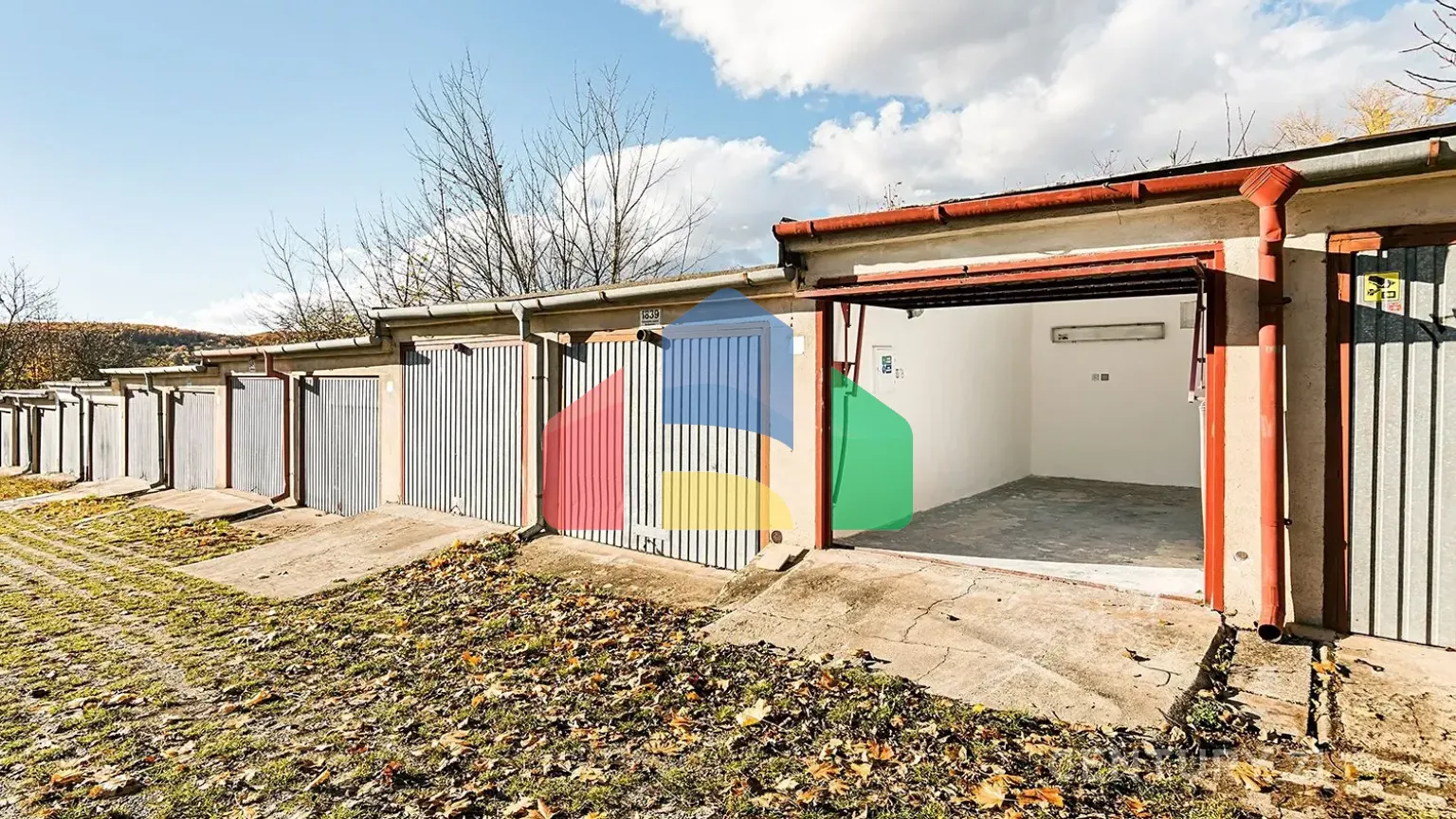 На продажу гаражи 17 m²