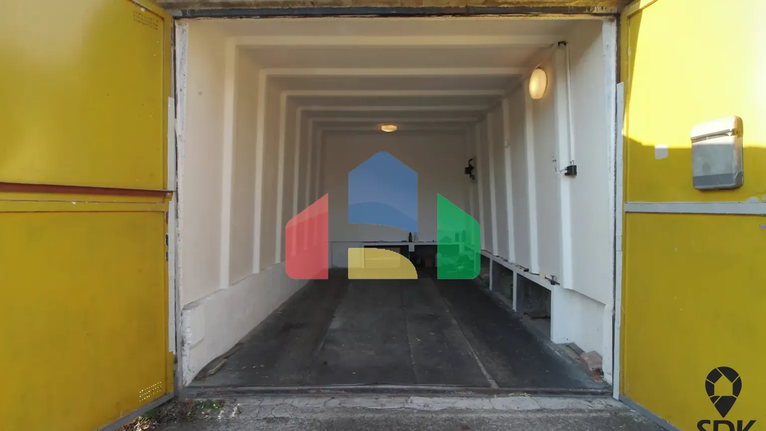 На продажу гаражи 17 m²