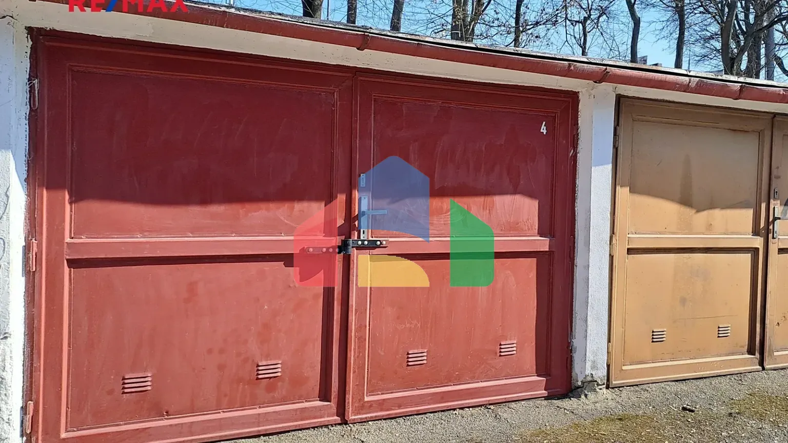 На продажу гаражи 19 m²