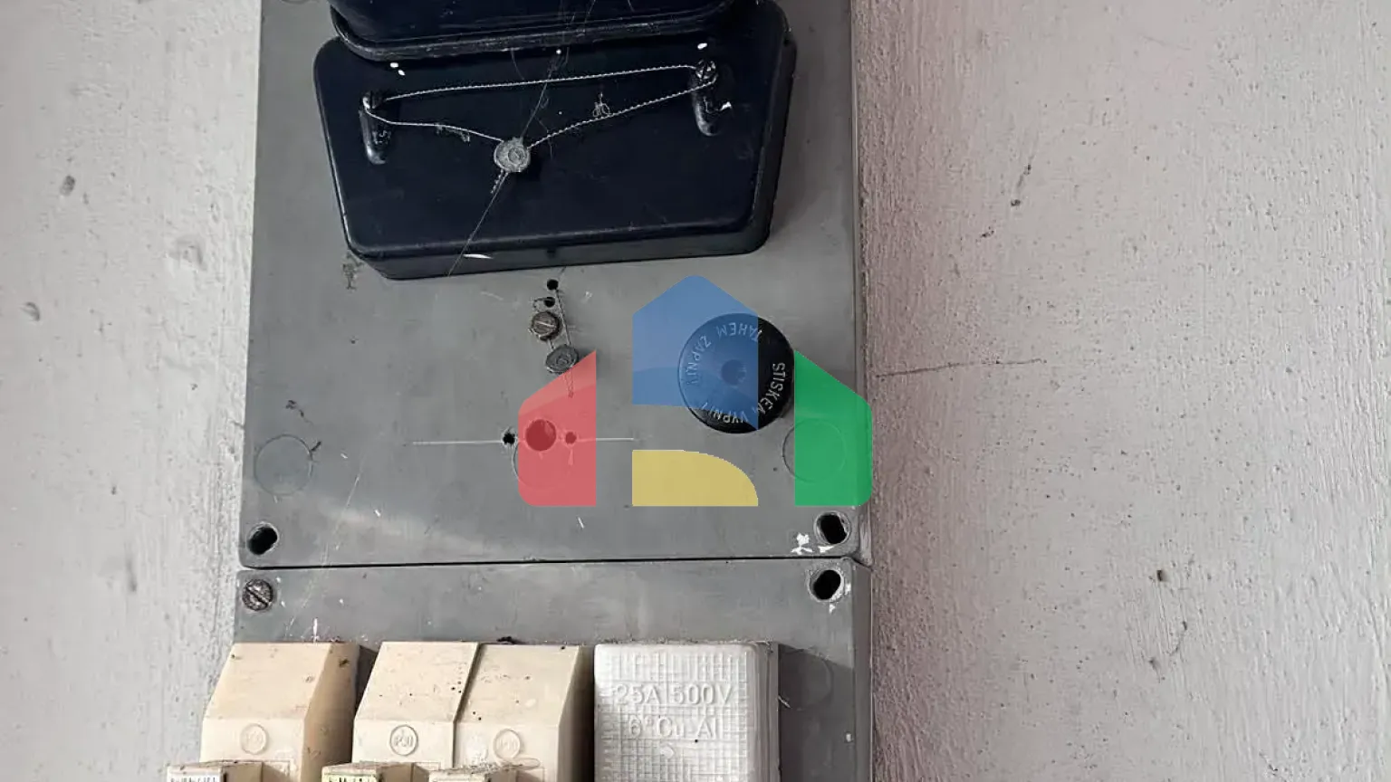 На продажу гаражи 10 m²