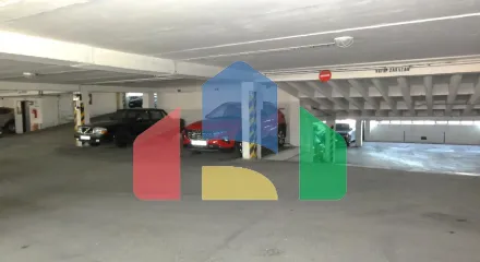 На продажу парковки 13 m²