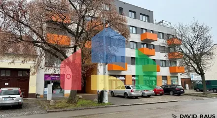 На продажу торговые помещения 78 m²