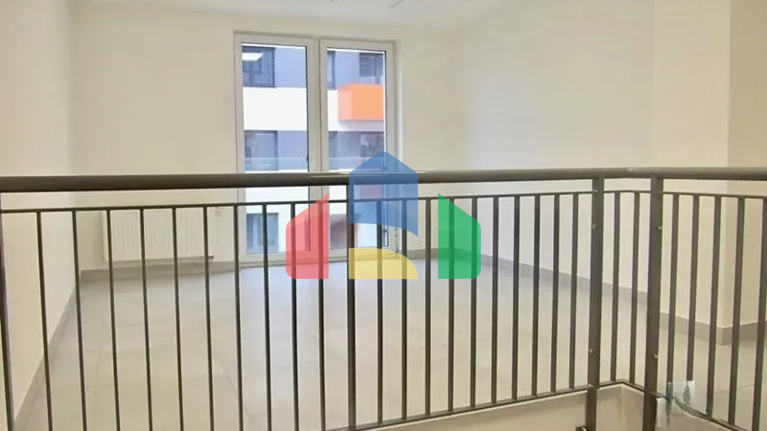 На продажу торговые помещения 78 m²