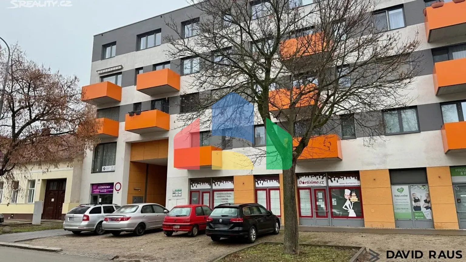 На продажу торговые помещения 78 m²