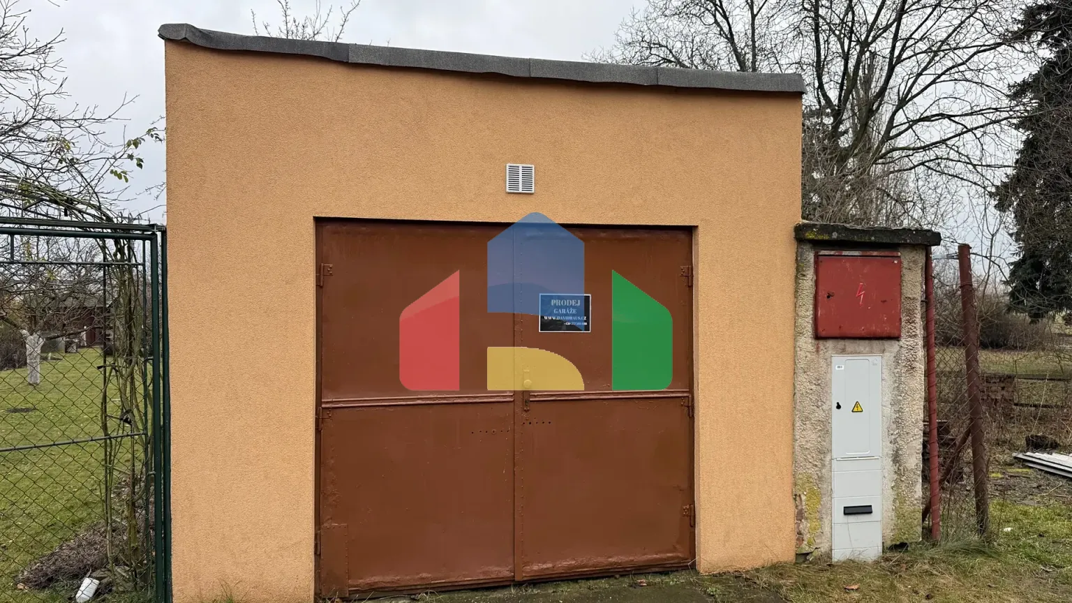 На продажу гаражи 23 m²