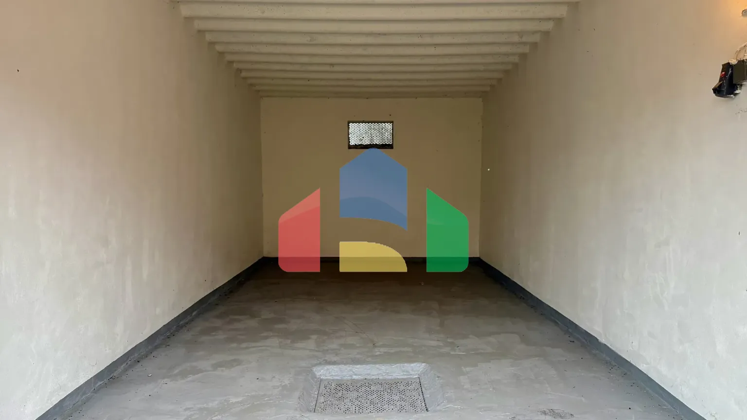 На продажу гаражи 23 m²