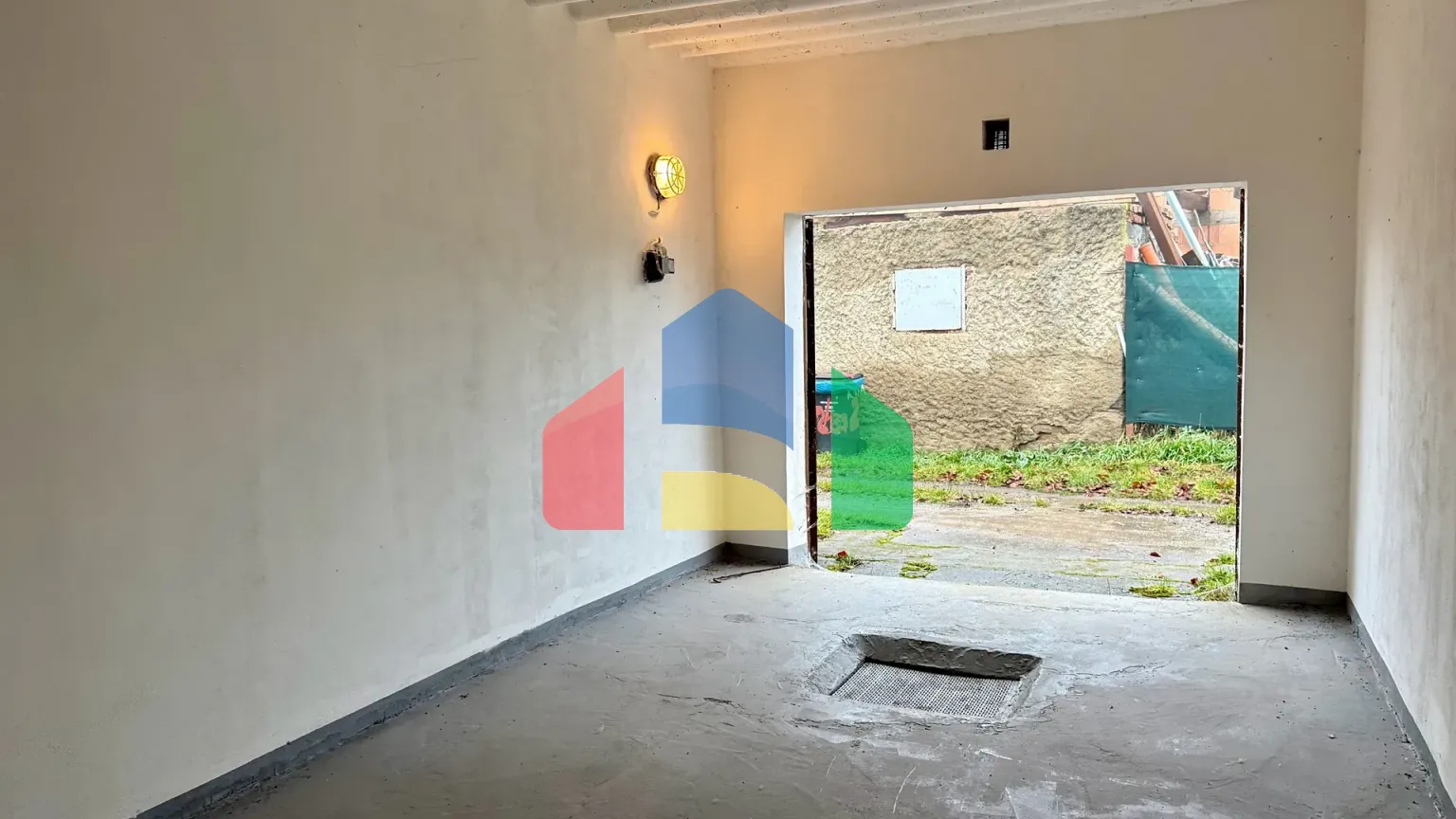 На продажу гаражи 23 m²