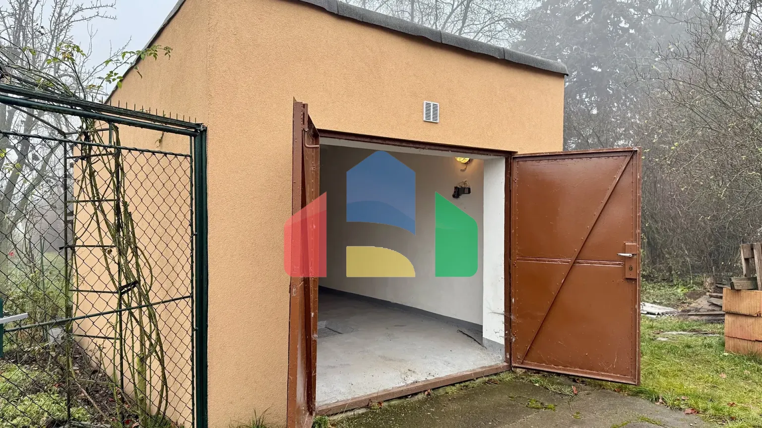 На продажу гаражи 23 m²