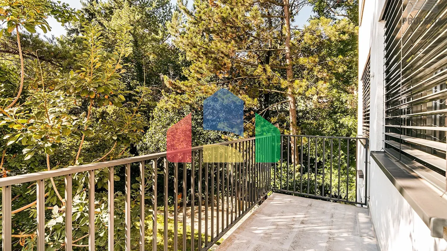 На продажу офисные помещения 287 m²