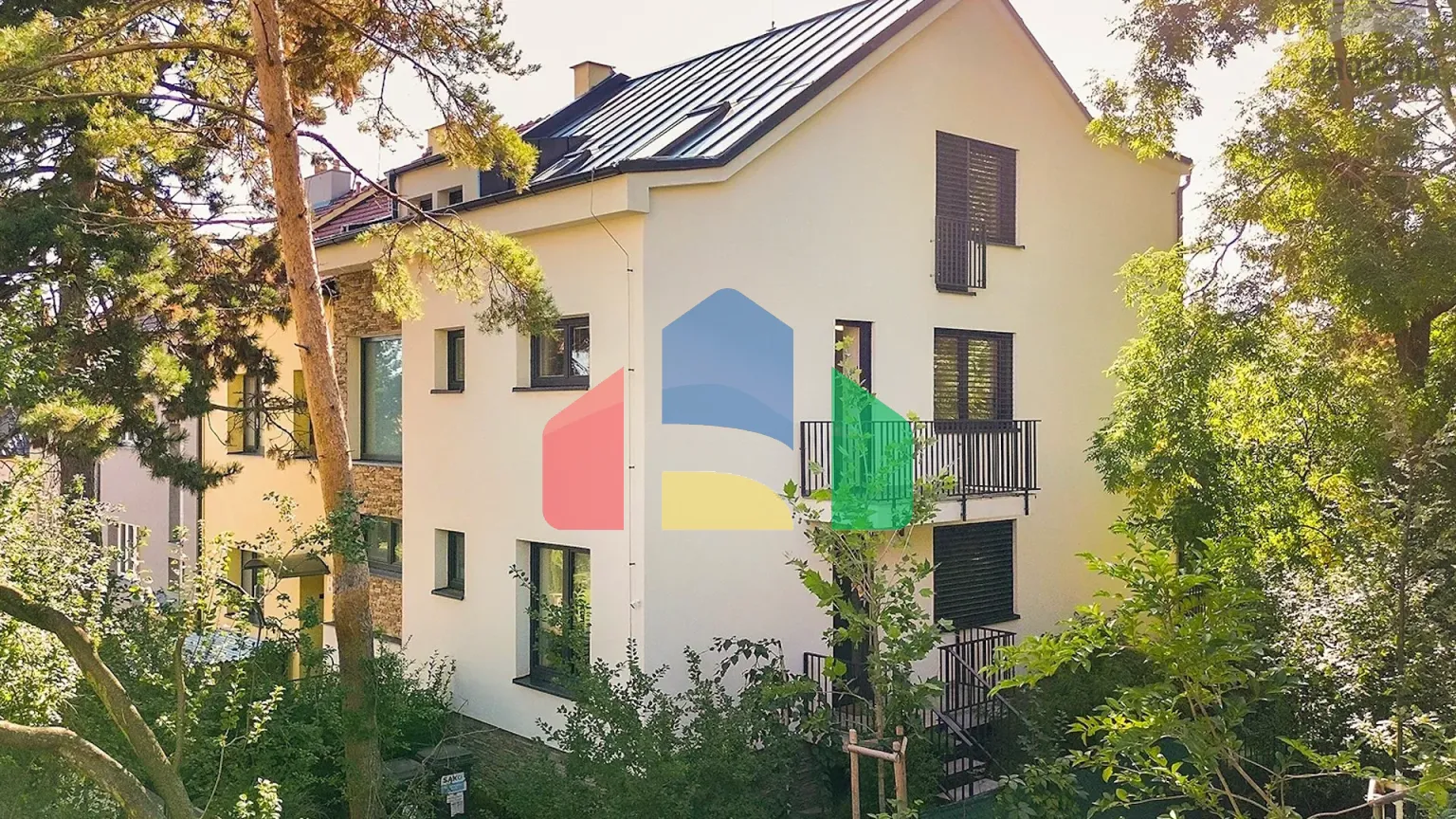 На продажу офисные помещения 287 m²