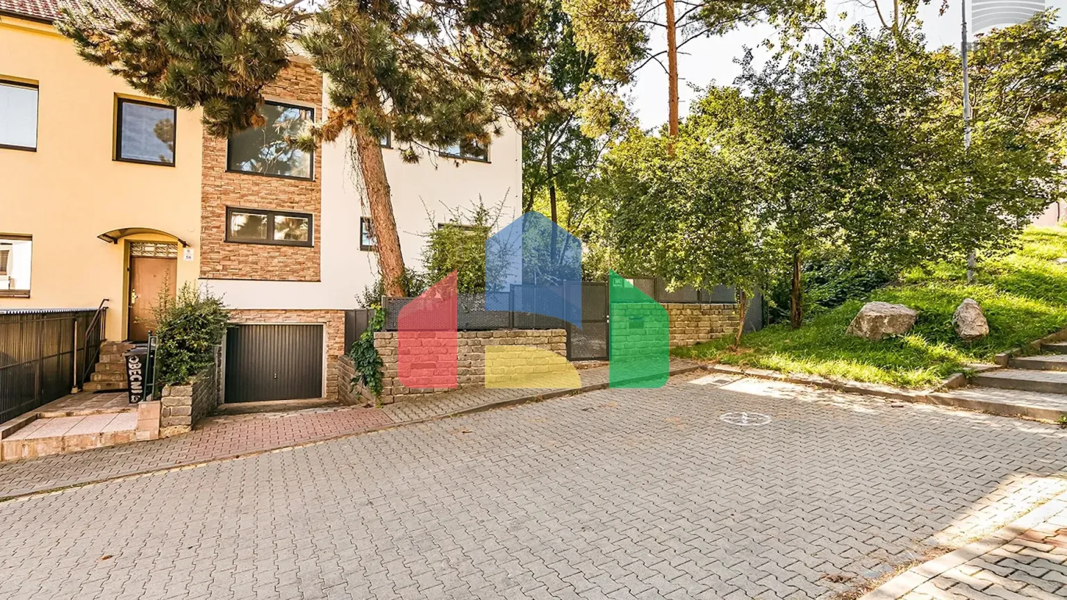 На продажу офисные помещения 287 m²