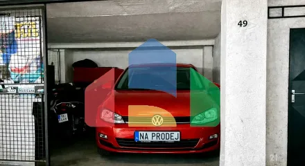 На продажу парковки 13 m² На продажу парковки 13 m²