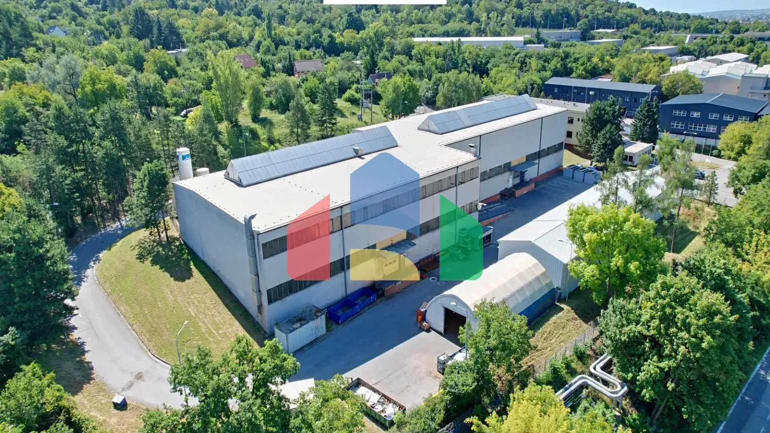 На продажу коммерческие участки 16065 m²