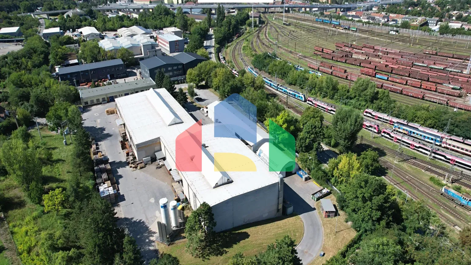 На продажу коммерческие участки 16065 m²