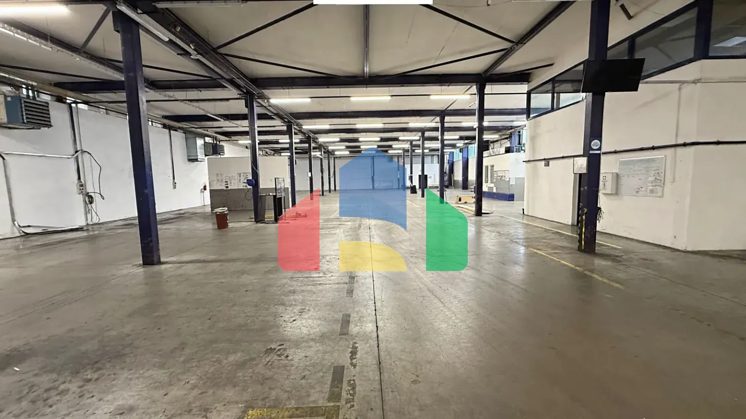 На продажу коммерческие участки 16065 m²