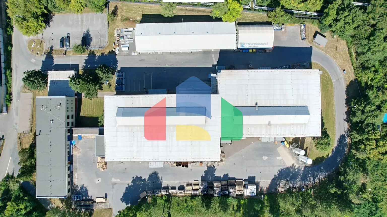 На продажу коммерческие участки 16065 m²