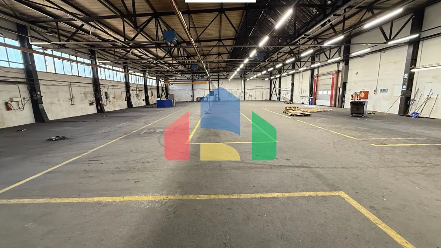 На продажу коммерческие участки 16065 m²