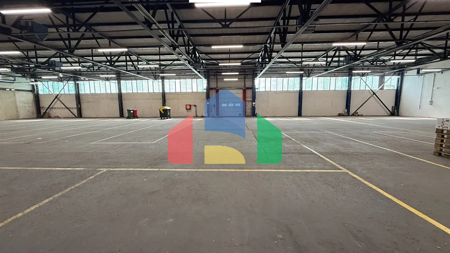 На продажу коммерческие участки 16065 m²