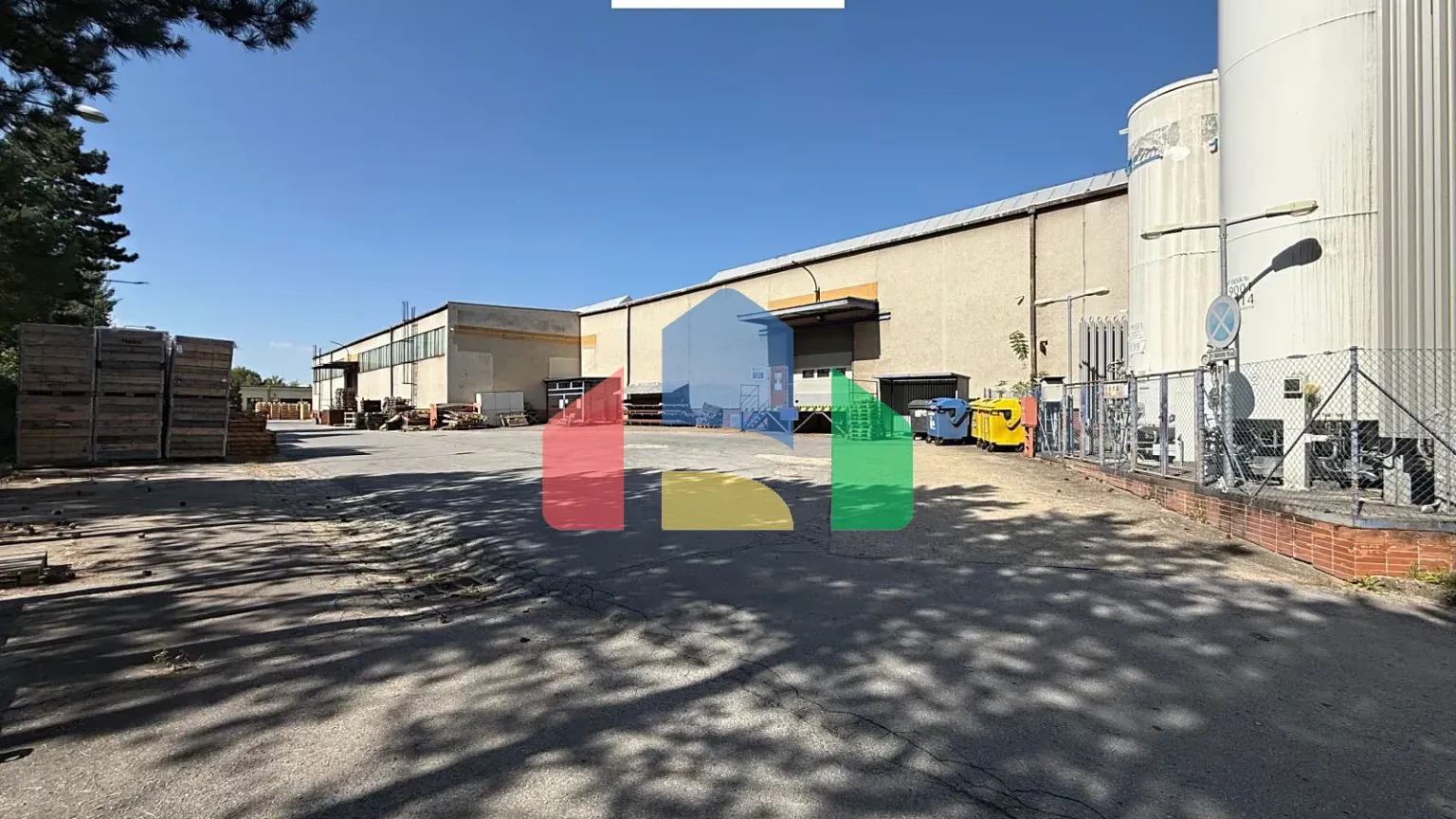 На продажу коммерческие участки 16065 m²