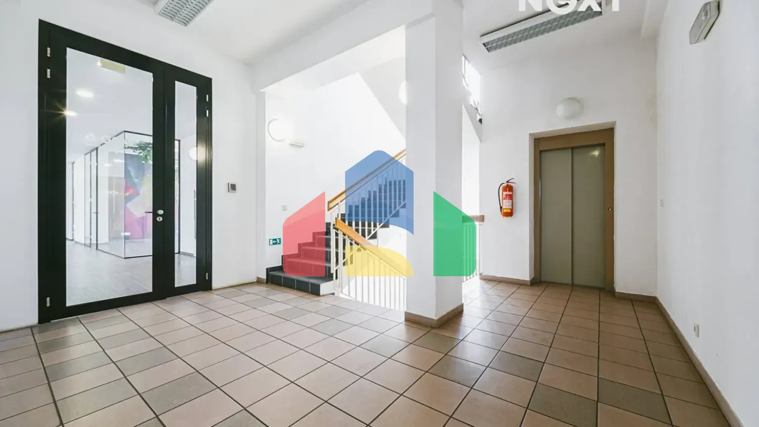 На продажу офисные помещения 2018 m²