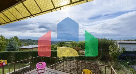 На продажу хижины 27 m², земельный участок 306 m²