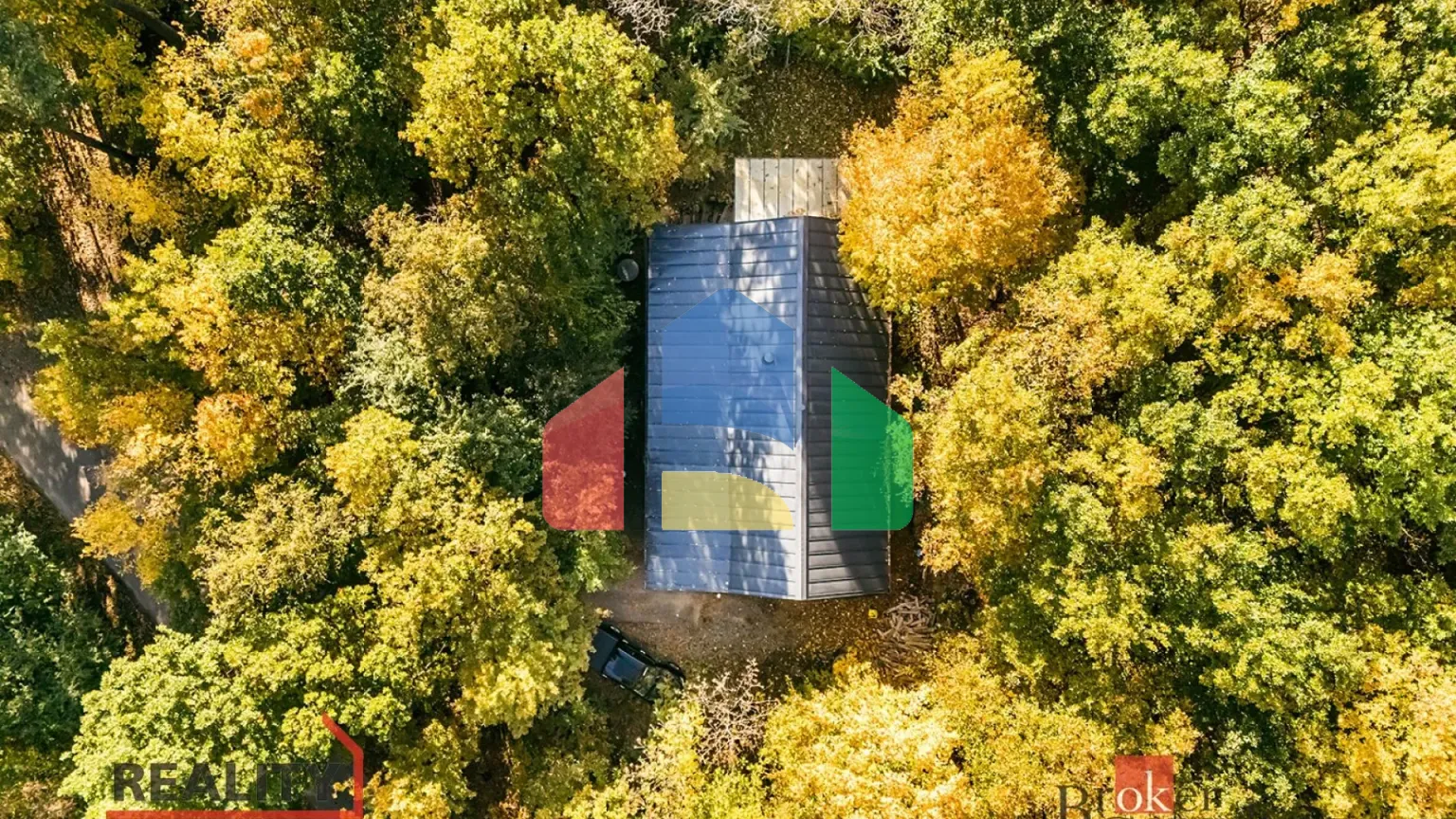 На продажу семейные дома 110 m², земельный участок 110 m²