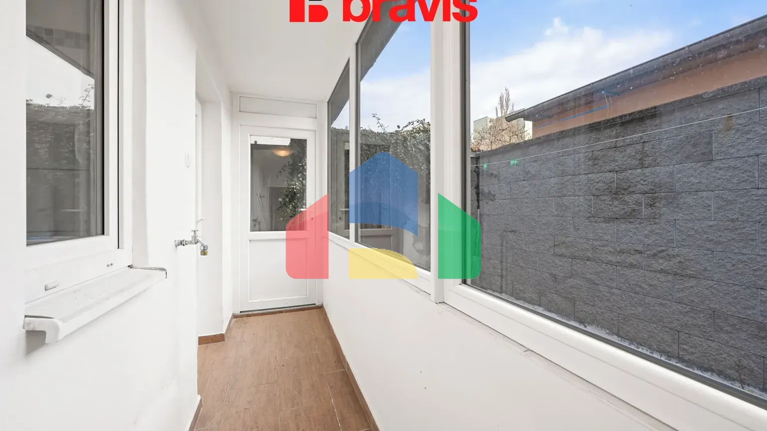 На продажу семейные дома 74 m², земельный участок 455 m²