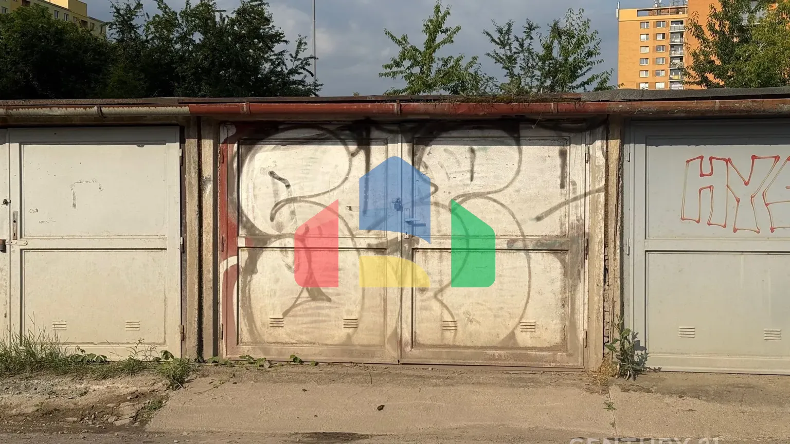 На продажу гаражи 19 m²