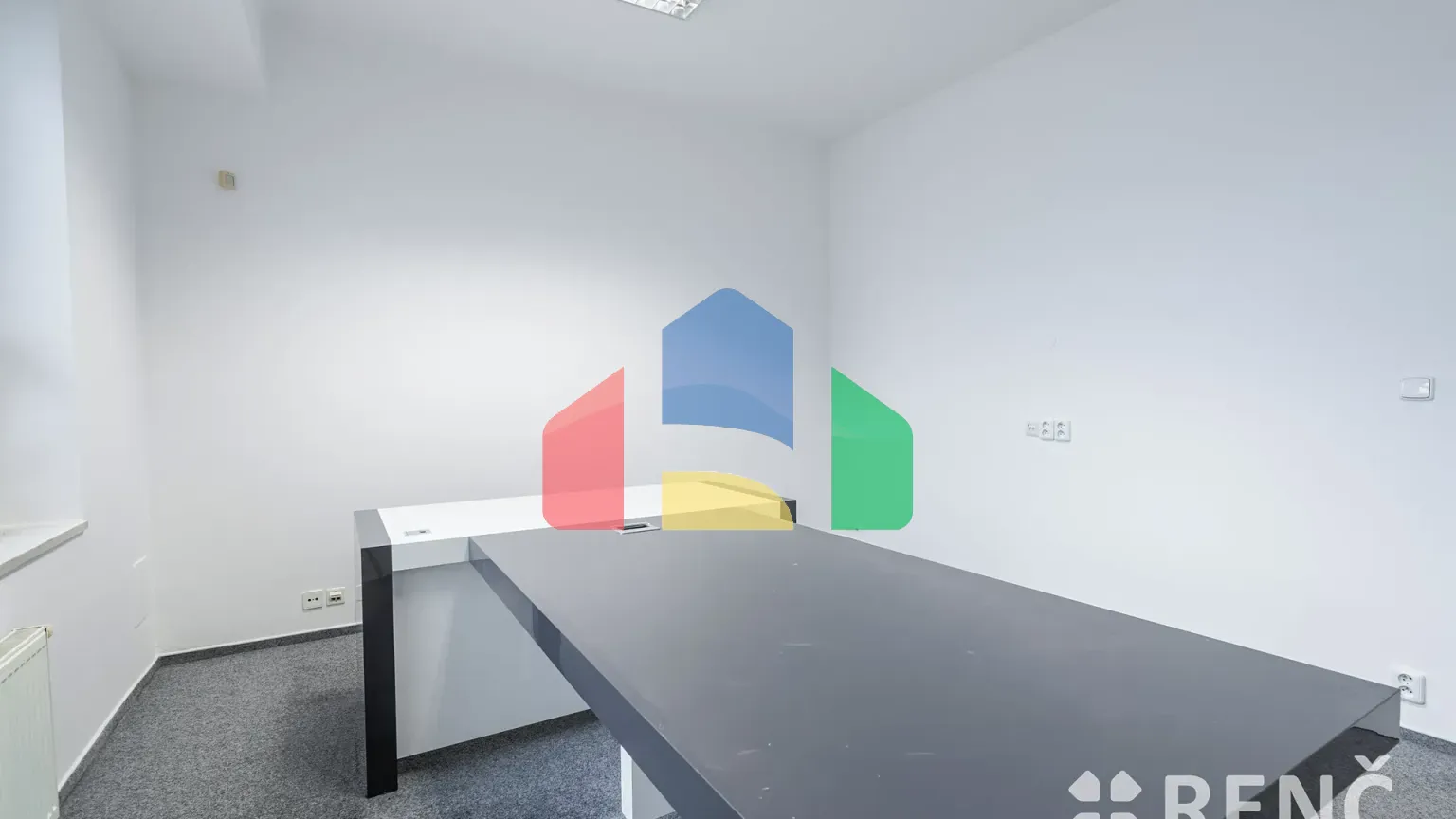 На продажу офисные помещения 70 m²