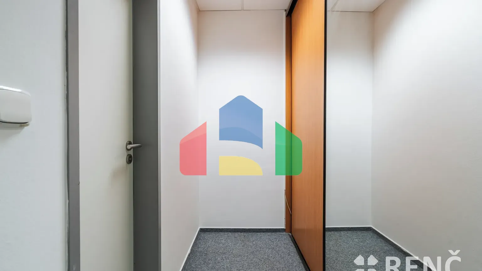 На продажу офисные помещения 70 m²