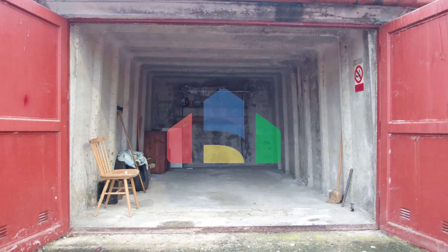 На продажу гаражи 19 m²