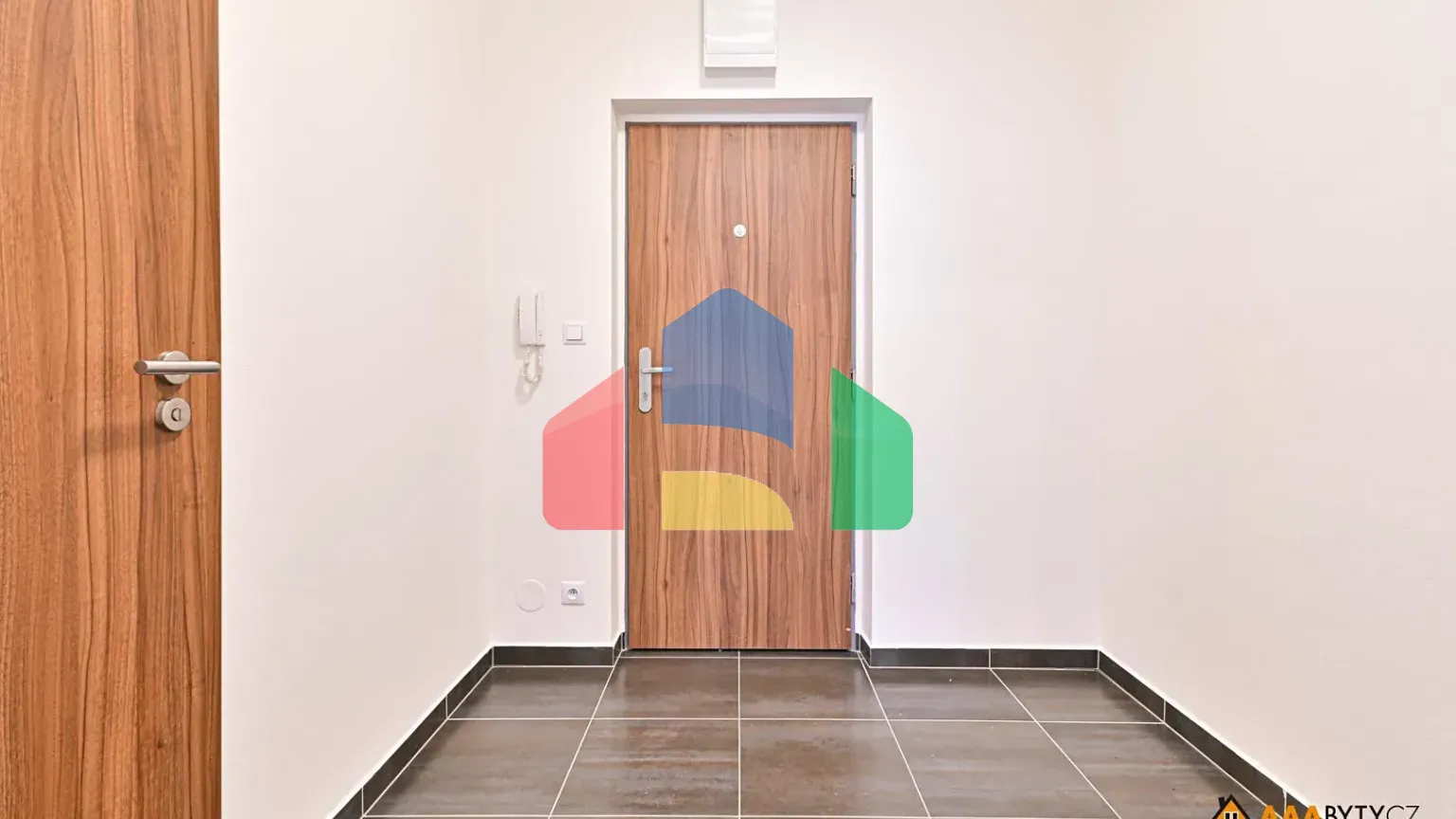 На продажу квартира 1-комн. студия 30 m²