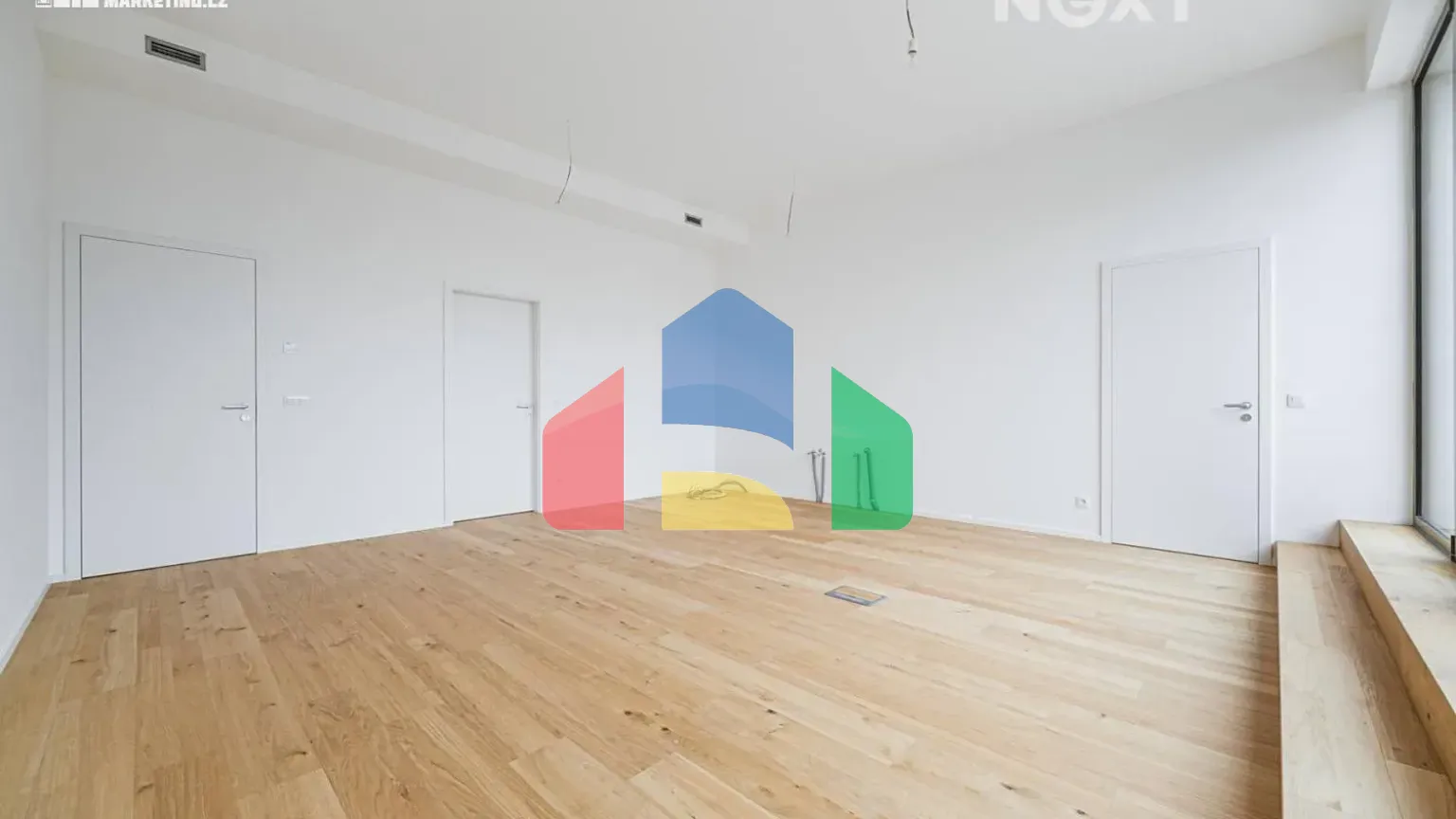 На продажу квартира 3-комн. студия 83 m²