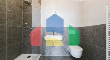 На продажу квартира 3-комн. студия 83 m²