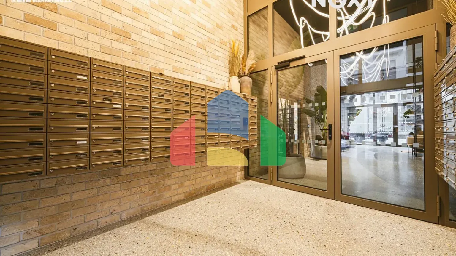 На продажу квартира 3-комн. студия 83 m²