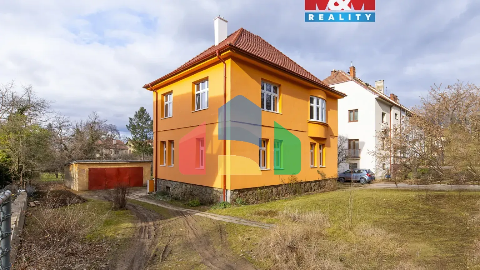 На продажу семейные дома 175 m², земельный участок 1254 m²