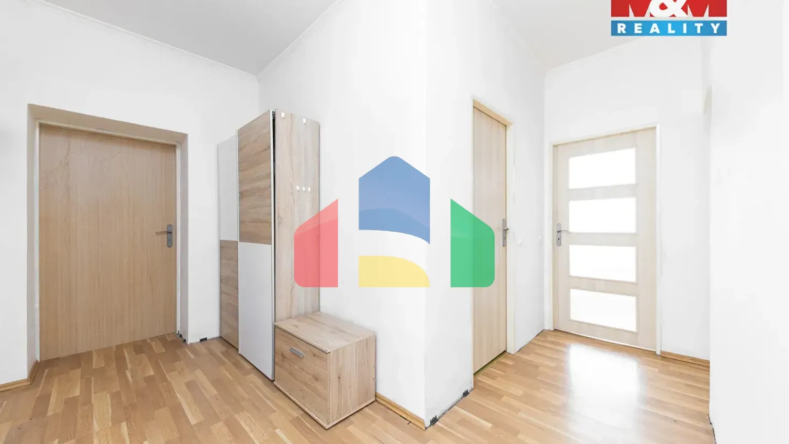 На продажу семейные дома 175 m², земельный участок 1254 m²